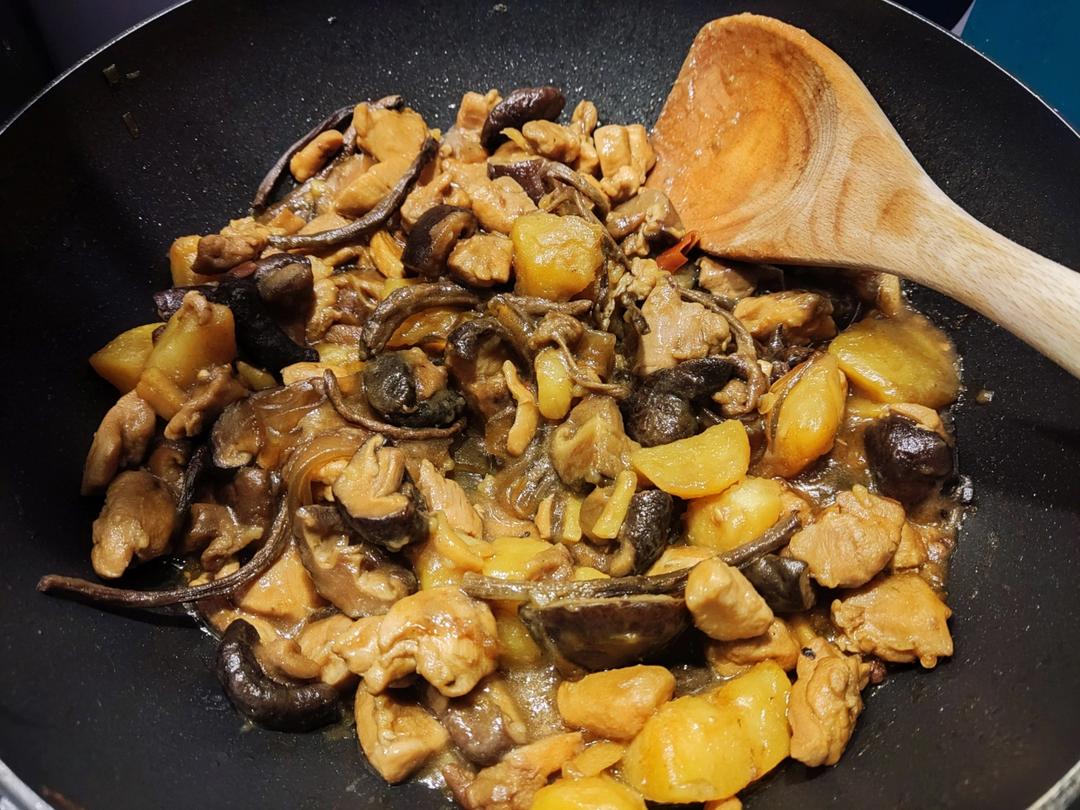 小鸡炖蘑菇粉条