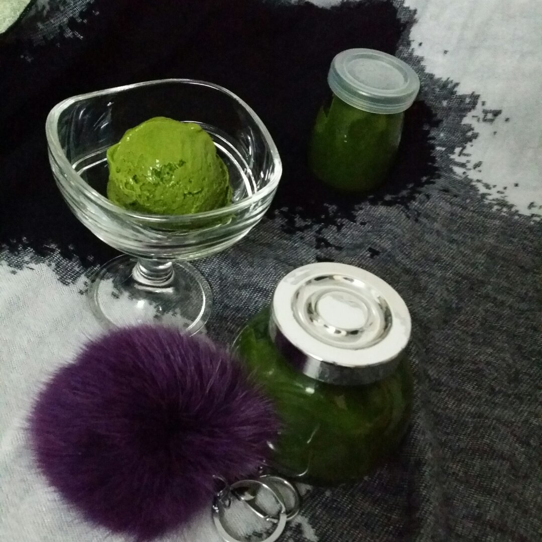 浓醇抹茶冰淇淋