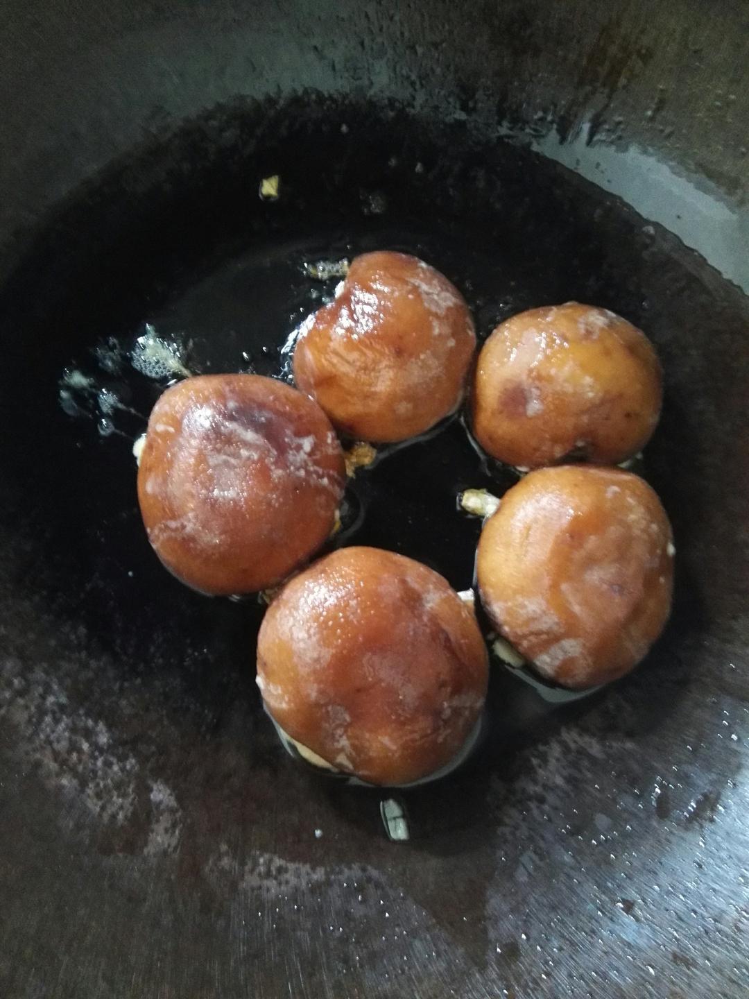 美味的肉酿香菇～～孩子爱吃的下饭菜