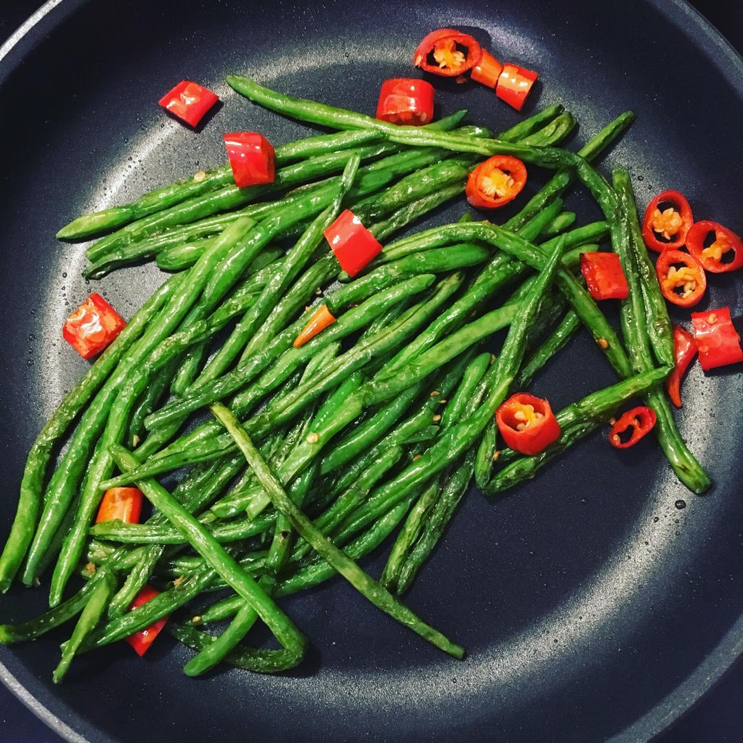 省时少油的干煸四季豆