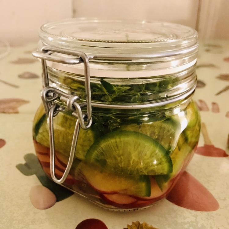 解腻的清爽小菜: 苹果醋色拉汁渍萝卜