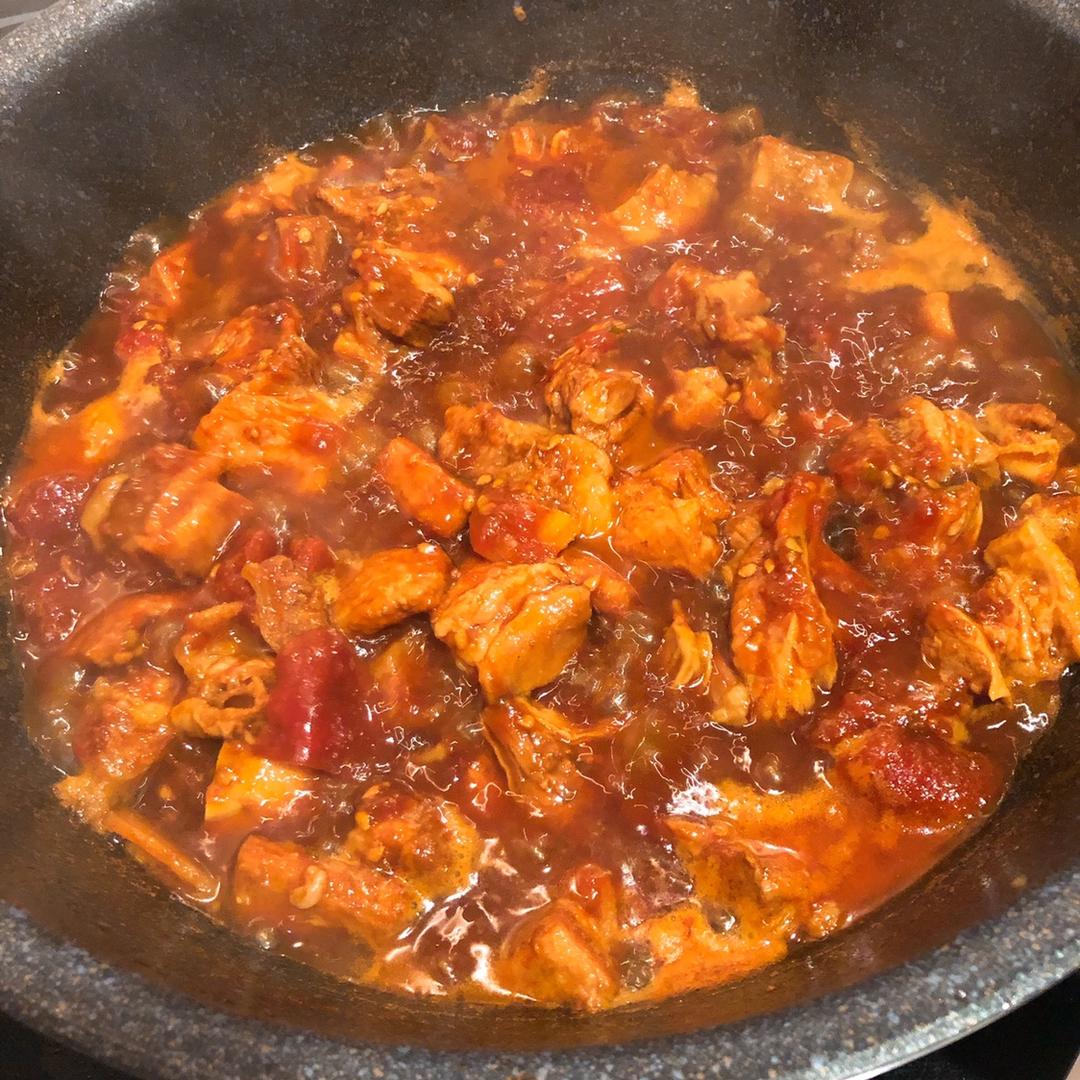 老丁的私房菜-番茄牛腩煲