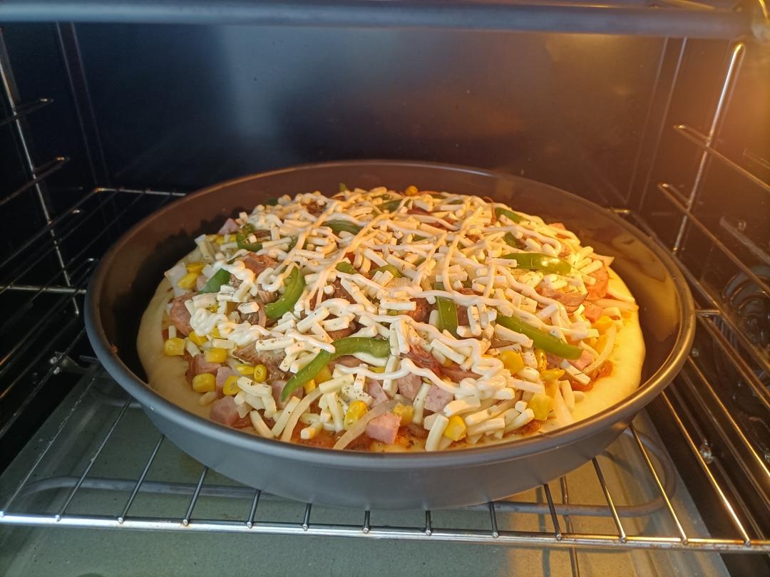 鲜虾🍤培根披萨🍕“内附敲好吃的饼皮做法”