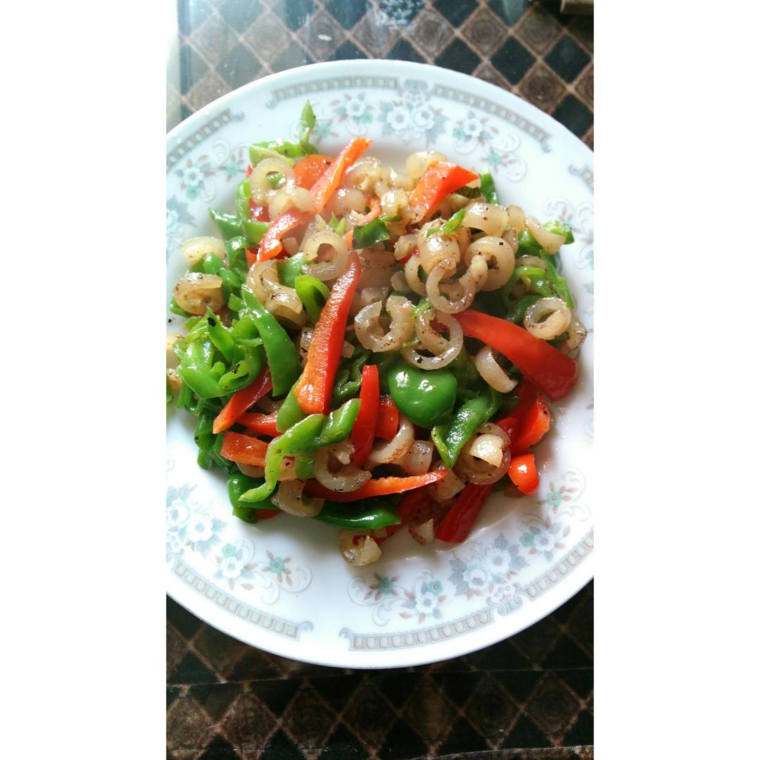 青椒炒肉皮【诱食】