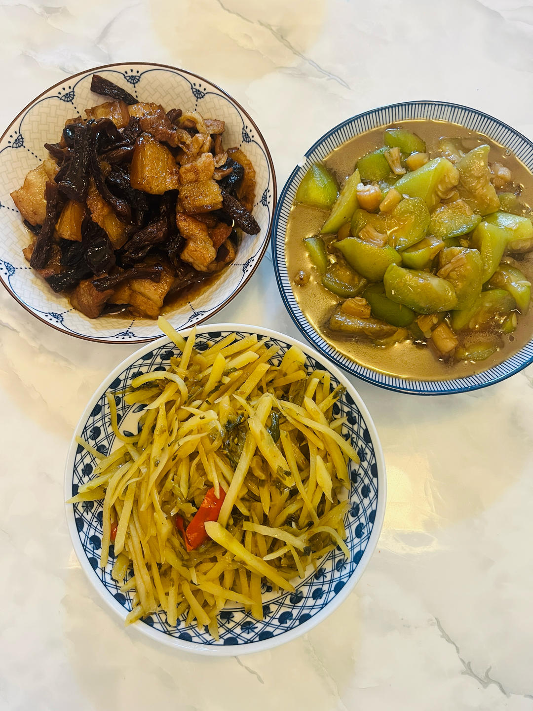 我家的小饭桌