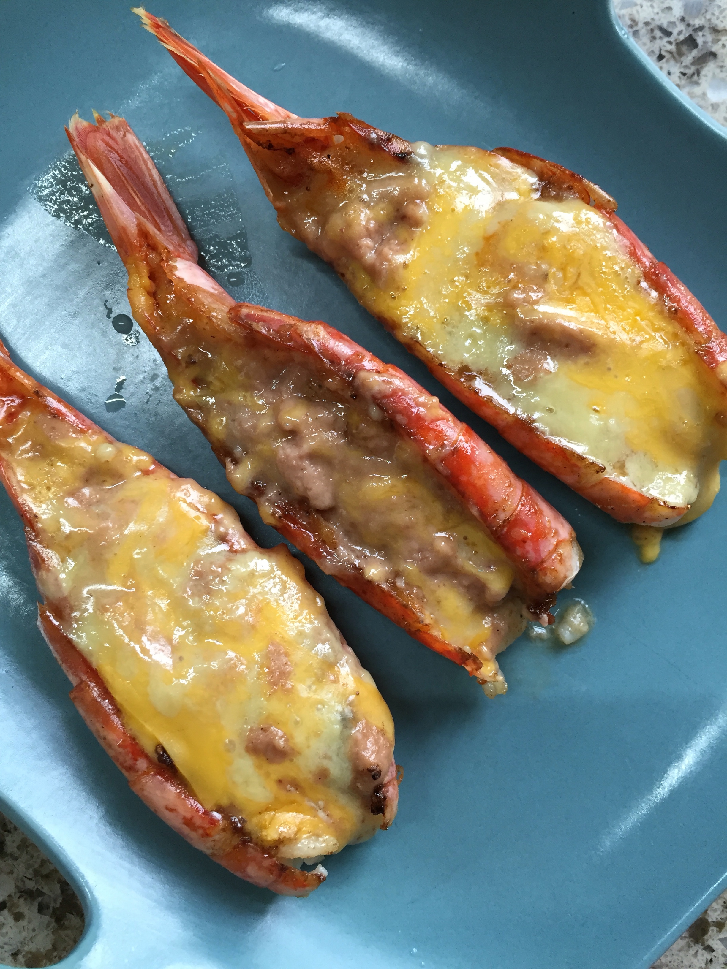 鹅肝酱焗大虾的做法 步骤4