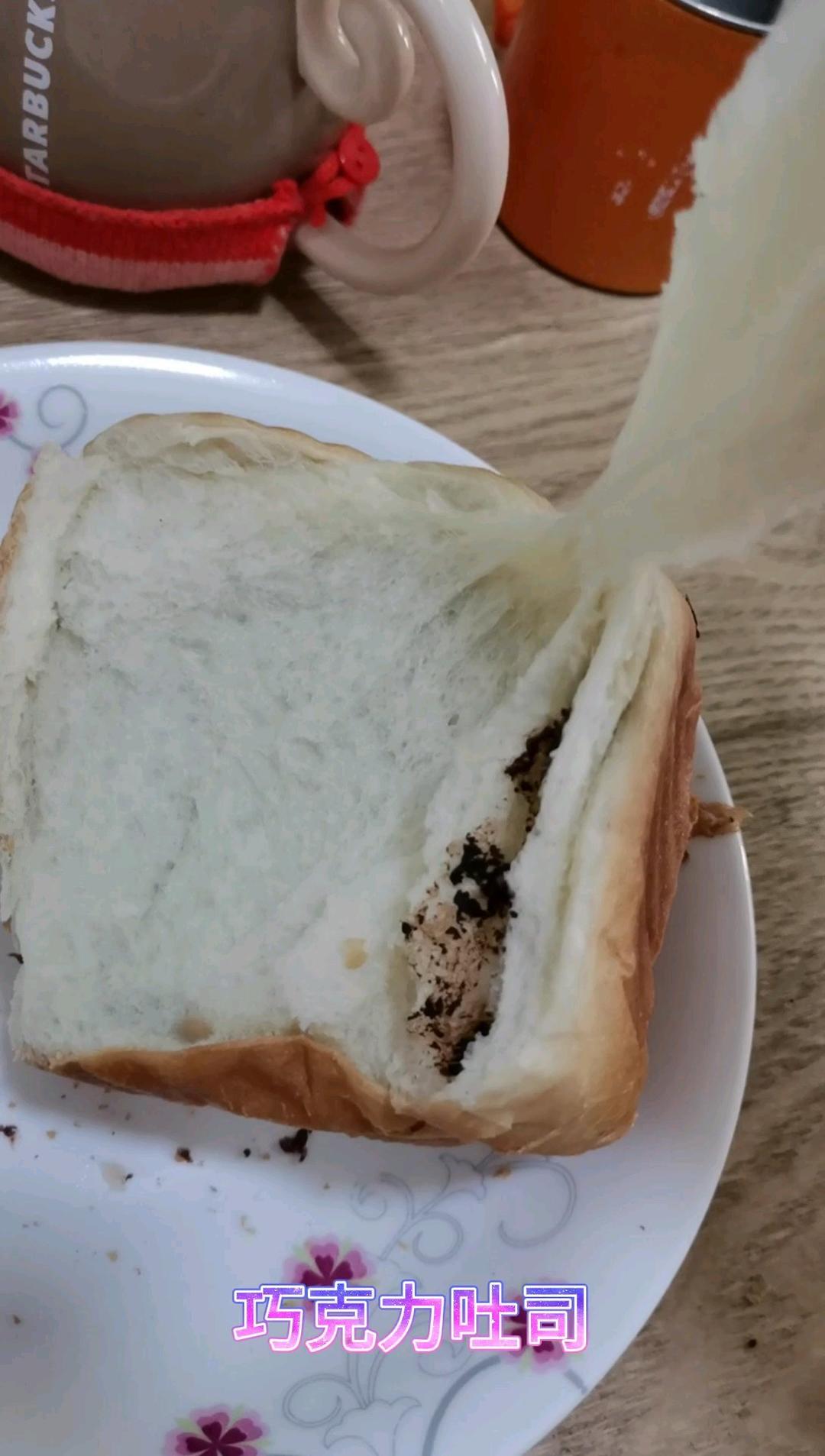 《Tinrry+》软绵绵的白吐司