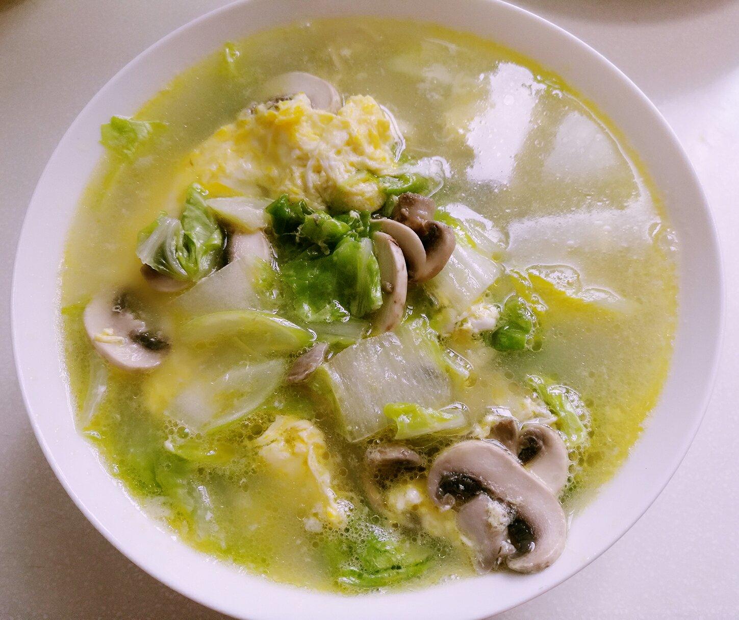 青菜蘑菇鸡蛋汤