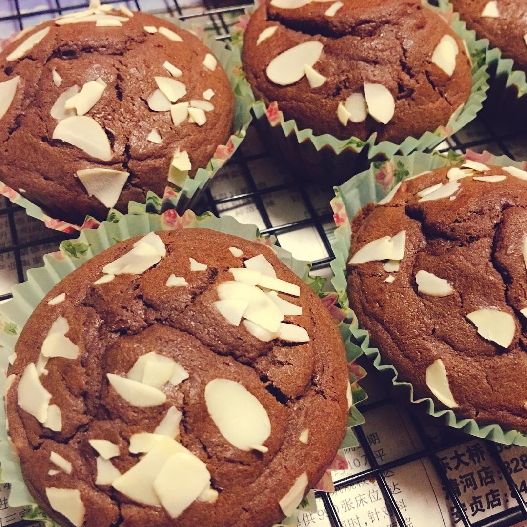 巧克力纸杯蛋糕