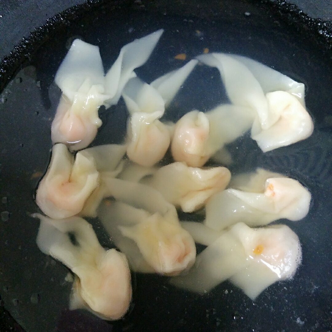 鲜虾胡萝卜小馄饨～宝宝食谱