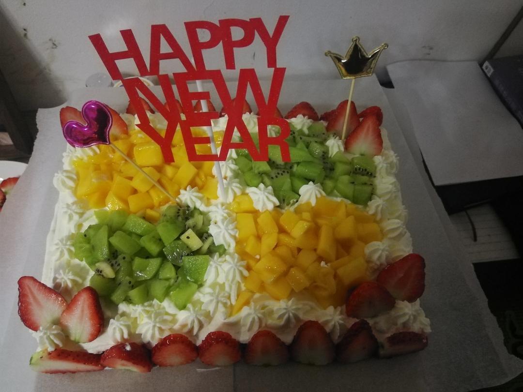 草莓奶油蛋糕盒子