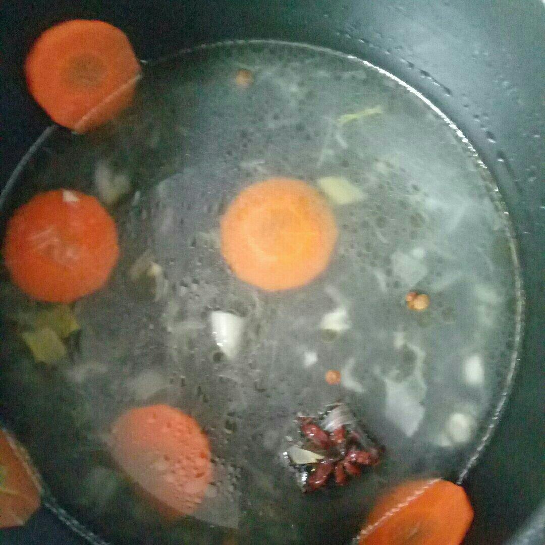 排骨玉米胡萝卜汤