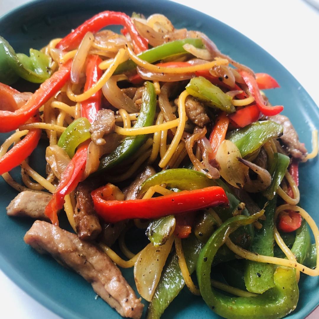 比餐厅好吃的黑椒牛柳意面🍝零失败简单教程