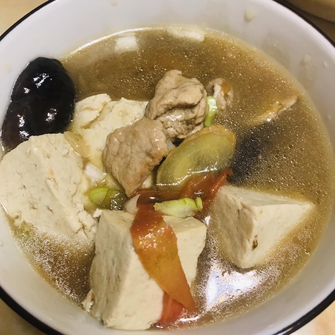 香菇豆腐汤