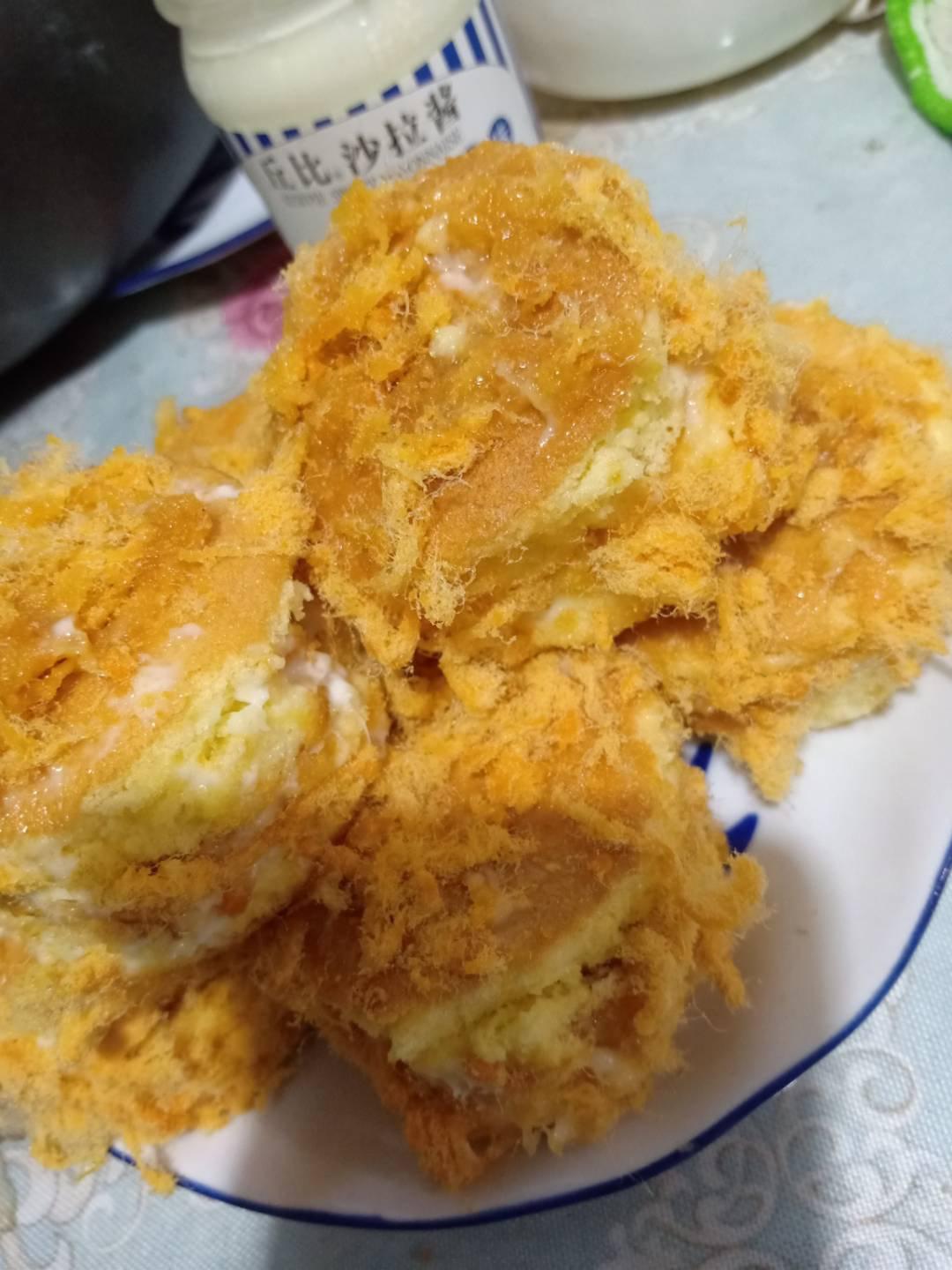 软绵绵的海苔肉松小贝