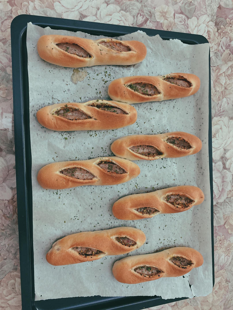 爆汁德式香肠面包｜大口吃肉肉｜发酵时间短｜快手好吃｜无需手套膜｜可做无油无糖