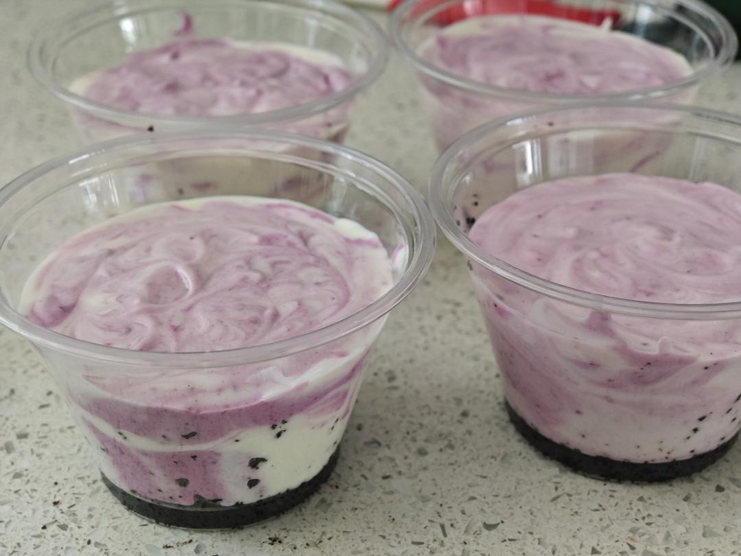 免烤❗️搅一搅就成功｜大理石纹紫薯慕斯蛋糕