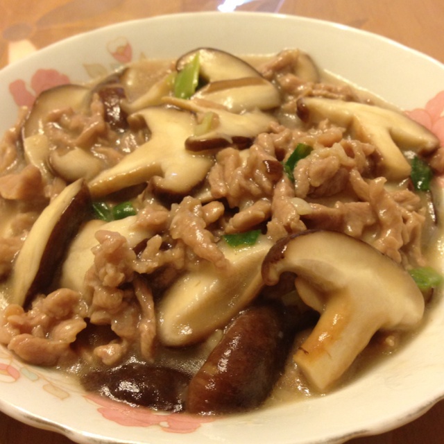 香菇炒肉片