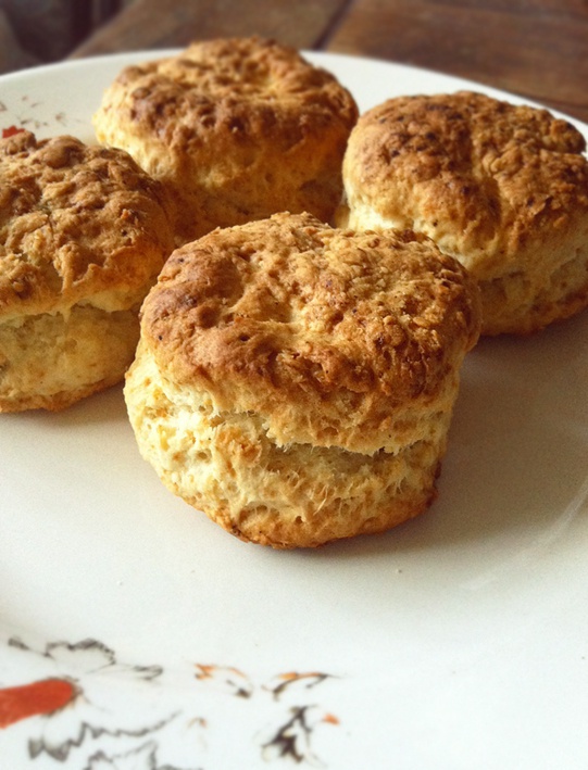 极简奶油松饼/Cream Biscuits（scones）