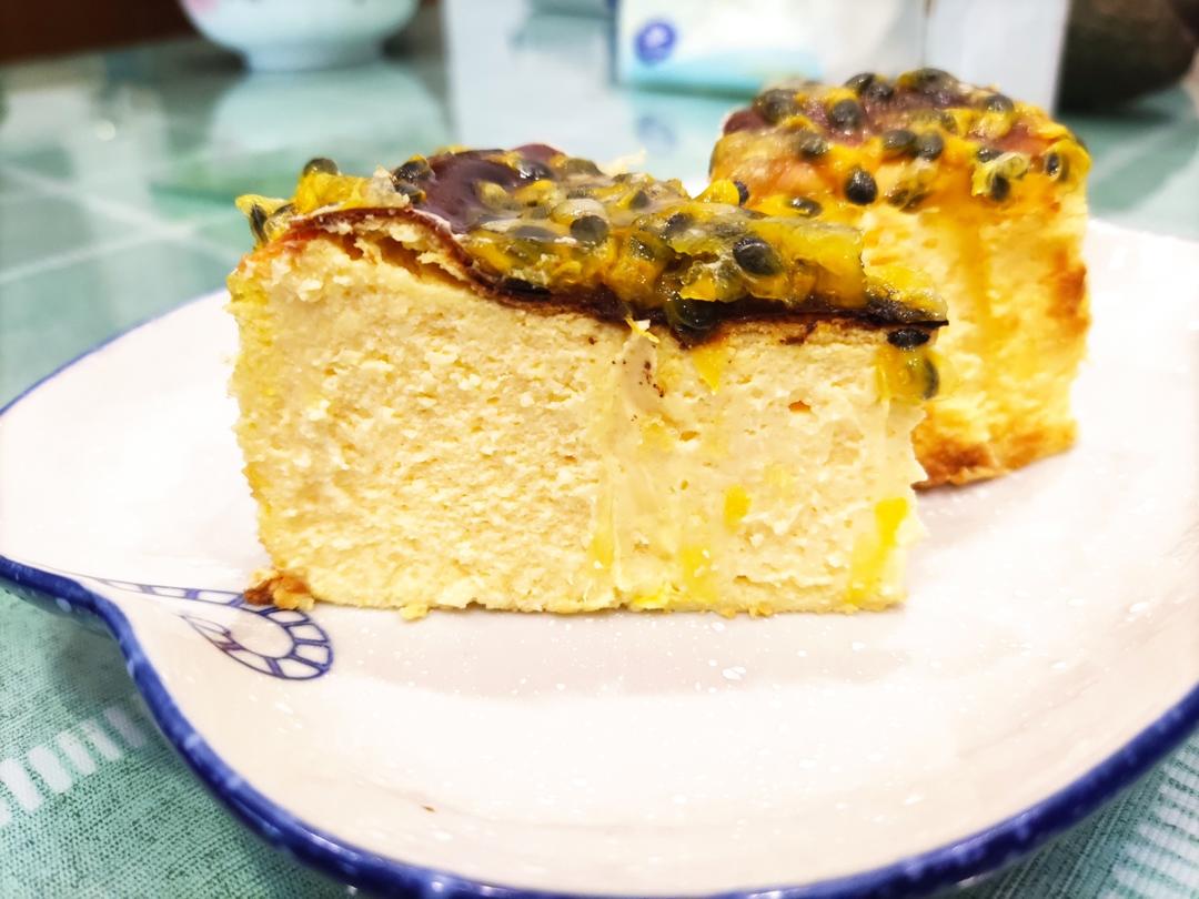 曼食慢语丨酸奶巴斯克蛋糕