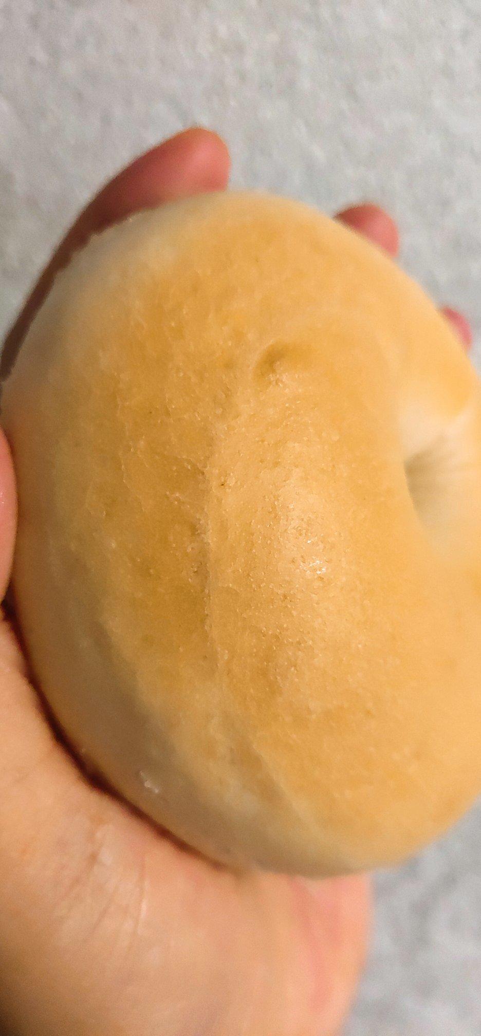 草莓酱乳酪贝果