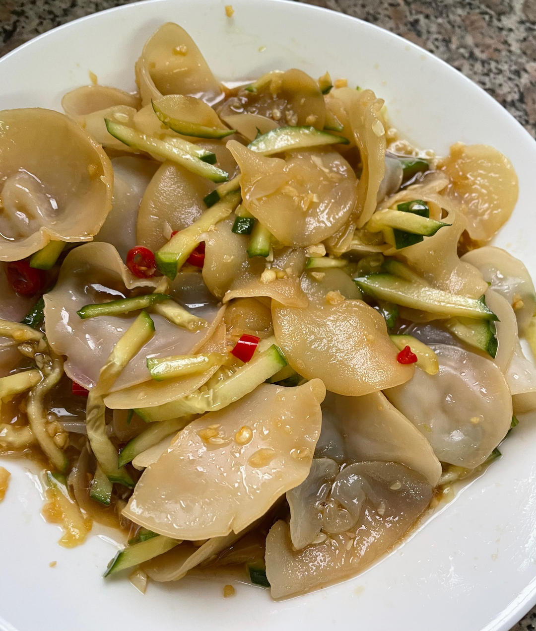 肉厚爽脆的凉拌玉木耳