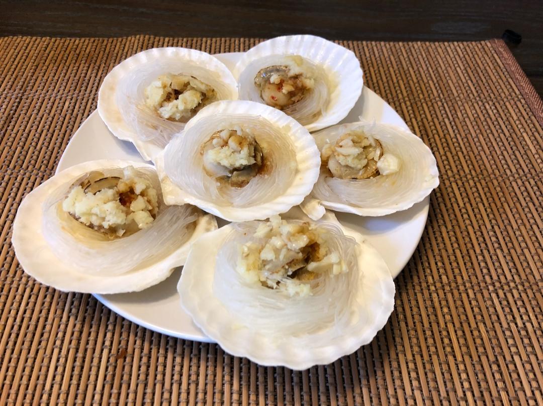 蒜蓉粉丝蒸扇贝