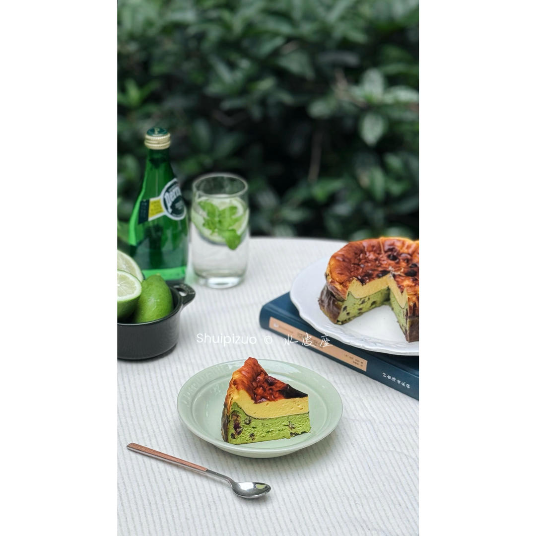 抹茶双色巴斯克芝士蛋糕