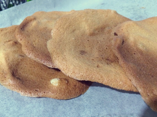 剩余蛋清好去处——杏仁薄饼