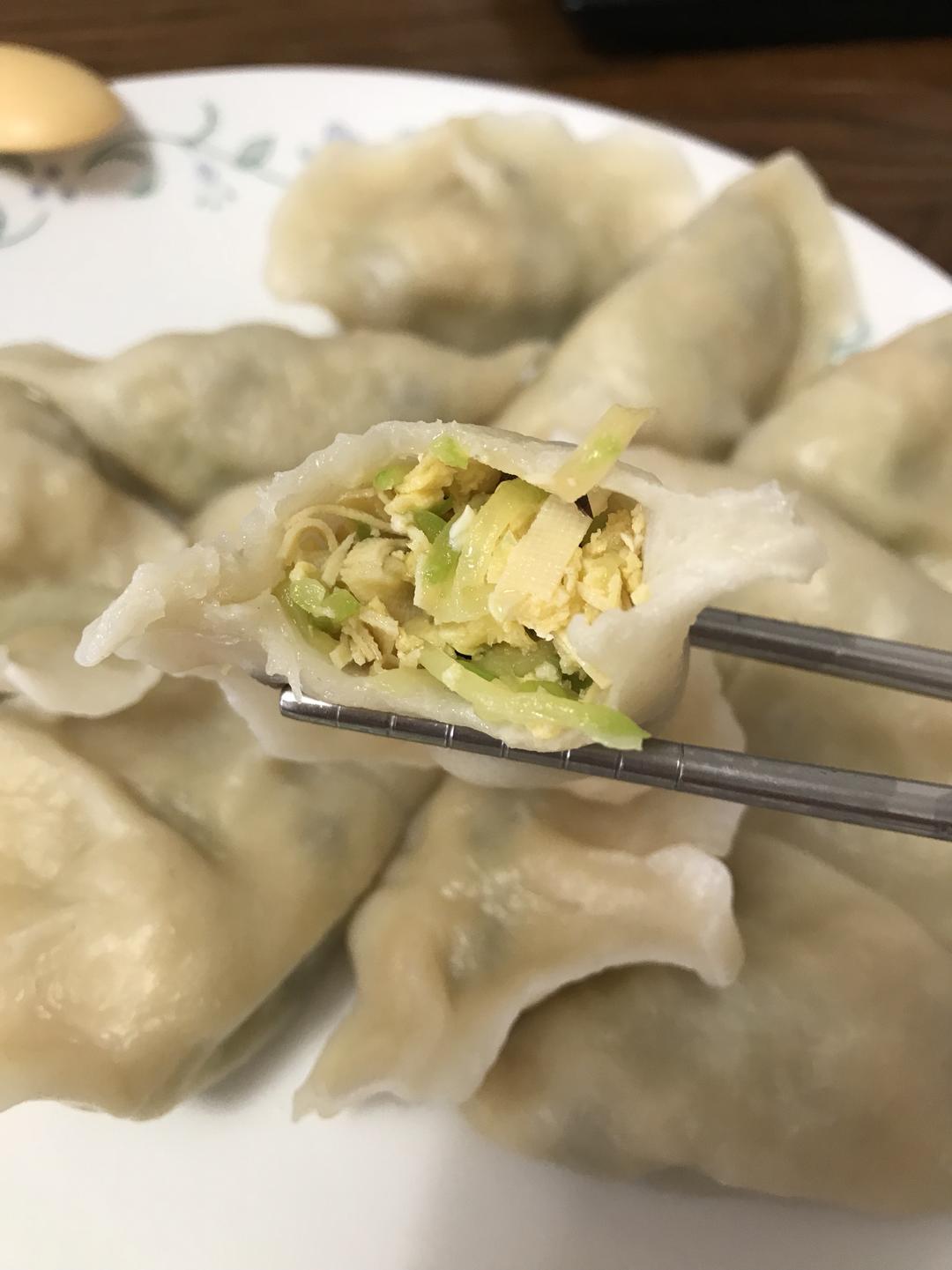 西葫芦鸡蛋素饺子