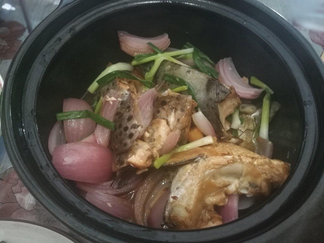 这么做《中餐厅》里的砂锅鱼头煲，超简单！