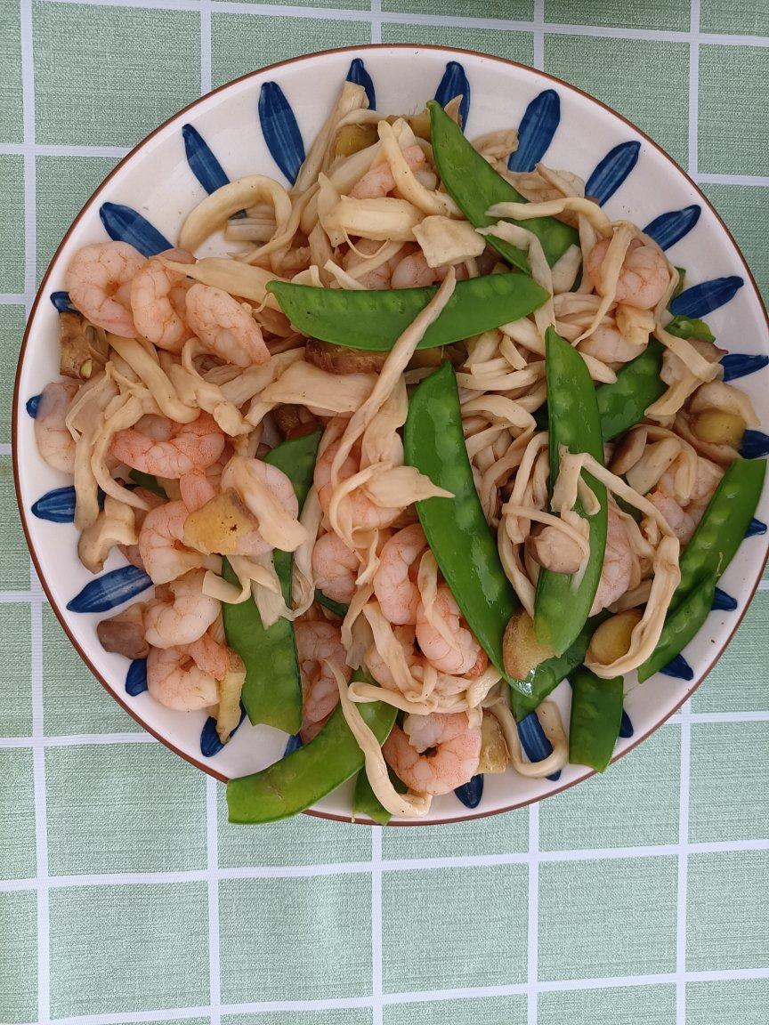 杏鲍菇炒虾仁