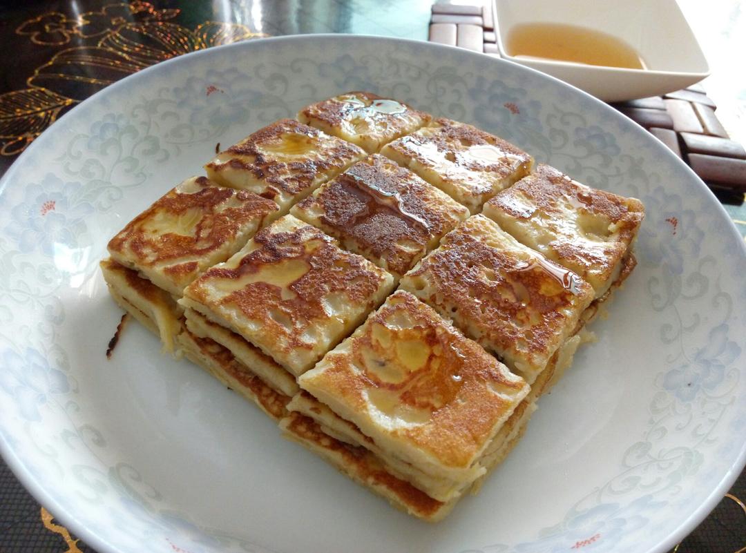 【减脂早餐】无油香蕉松饼（超简单）