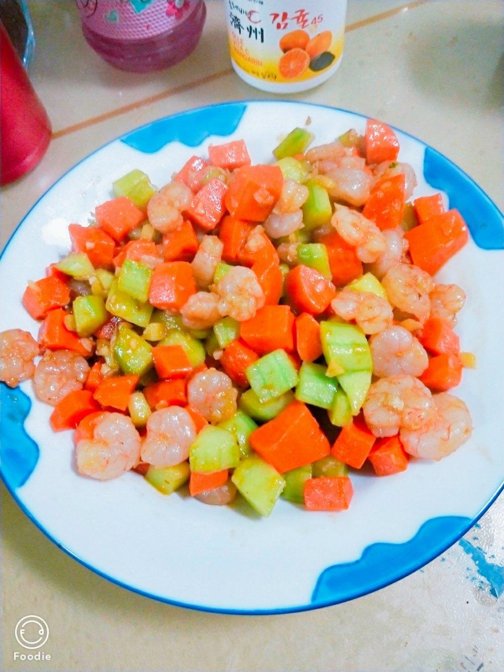 虾仁炒黄瓜胡萝卜