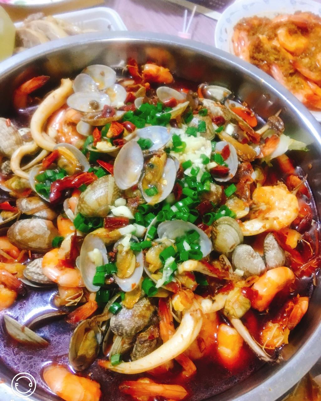 腾腾0809做的水煮三鲜