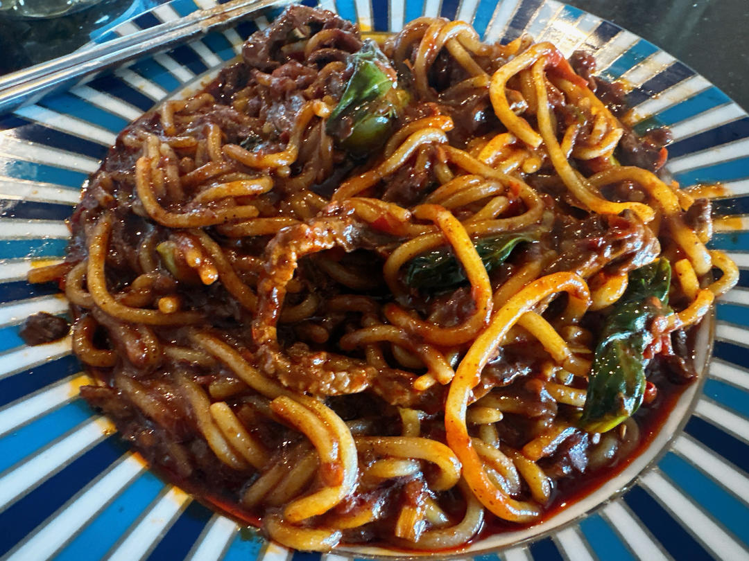 歹歹的新疆炒米粉