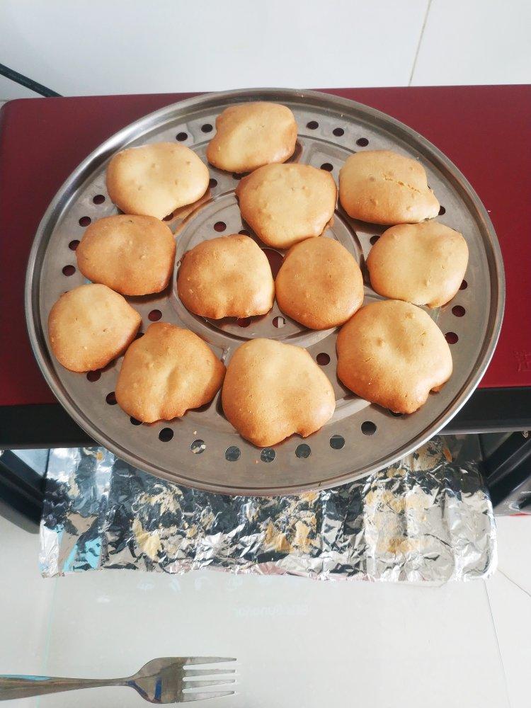 饼干。。。。。。不用黄油也能做酥掉渣的饼干