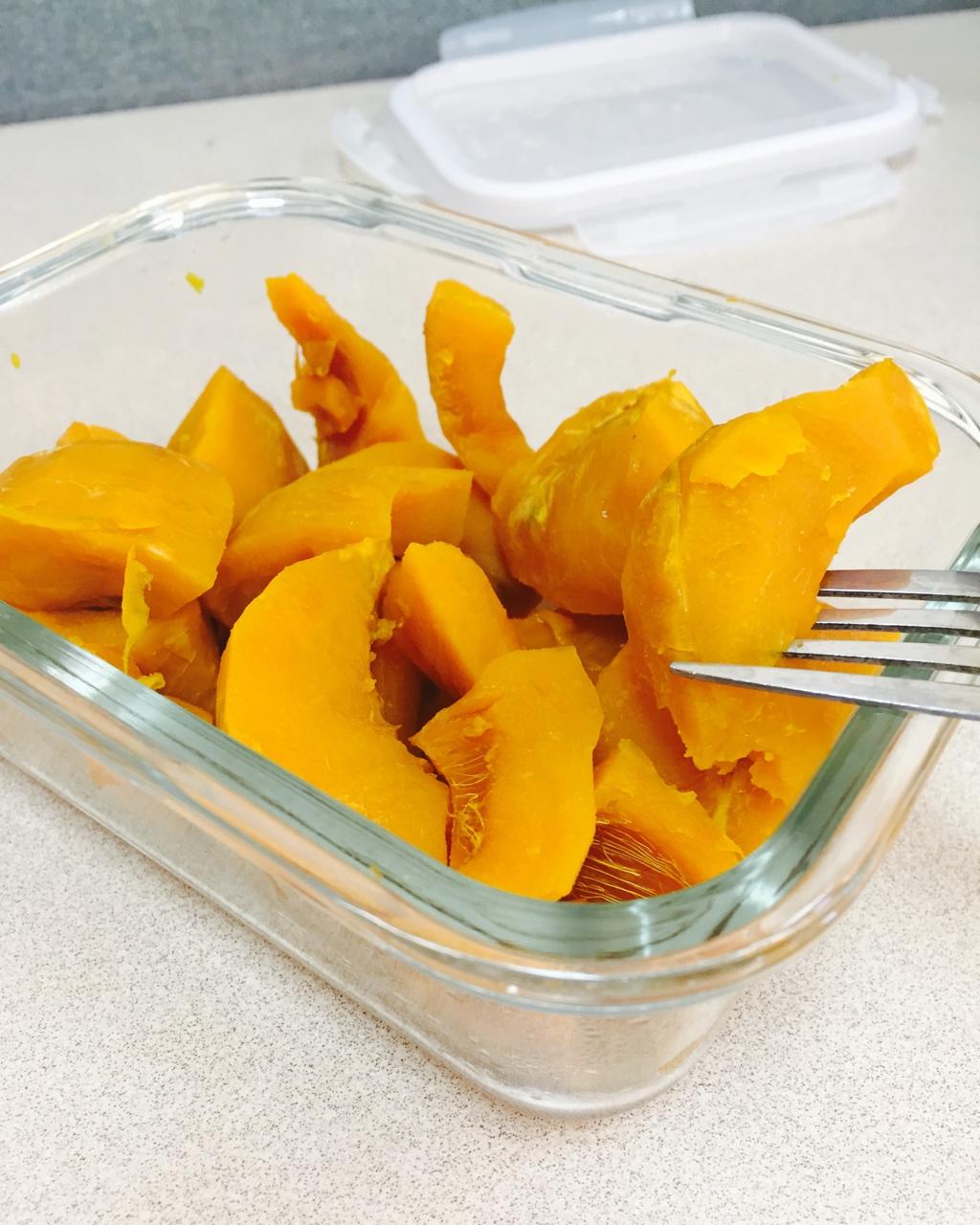 liuyingly做的微波炉蒸南瓜