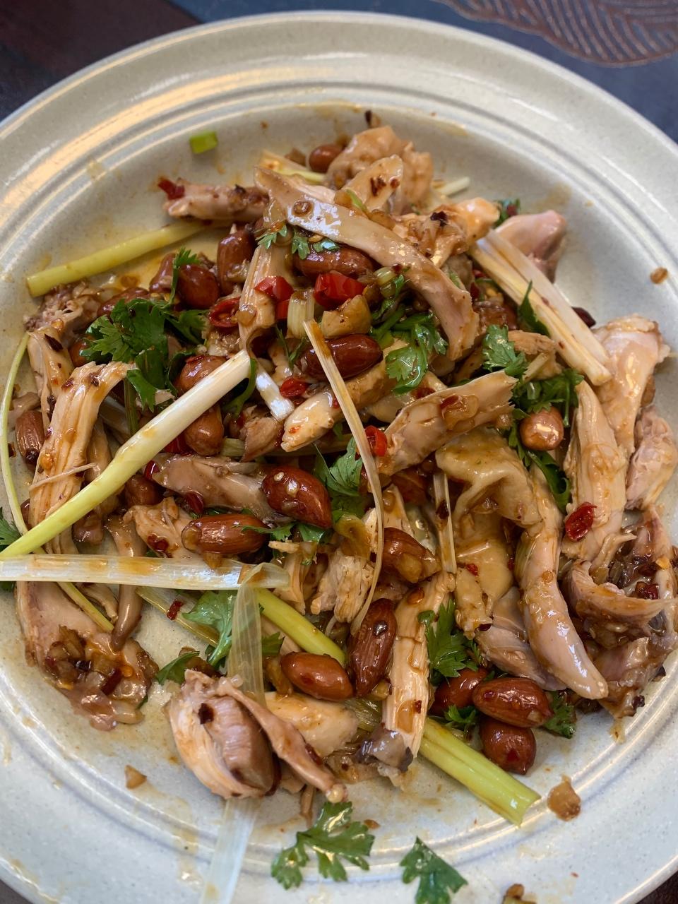 拌鸡腿肉