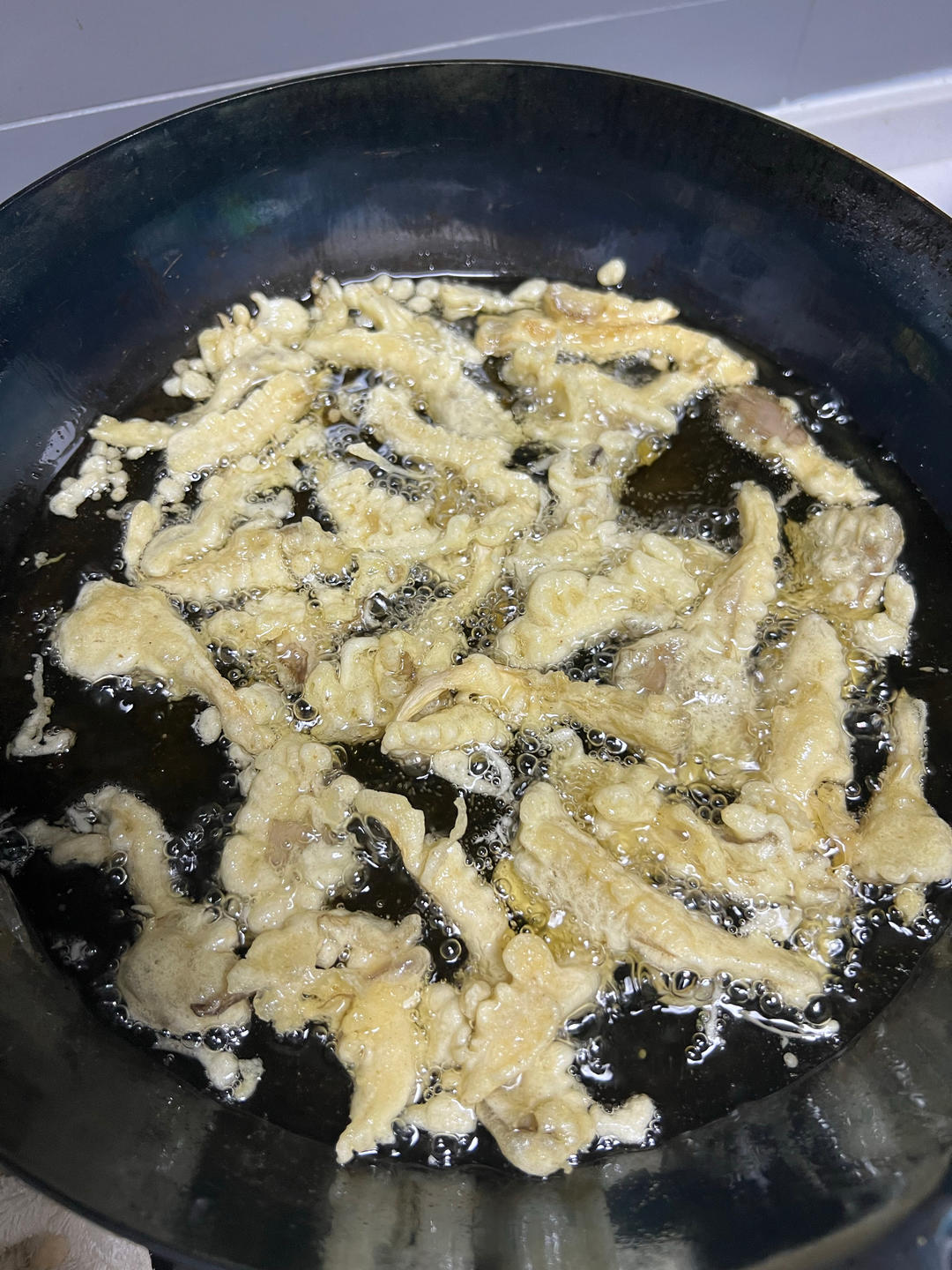 干炸蘑菇的做法，大人小孩都喜欢