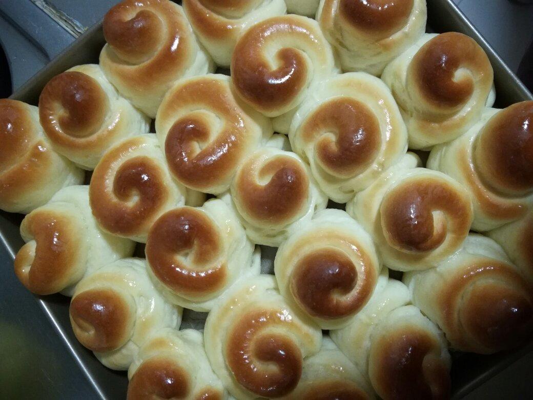 脆底蜂蜜小面包