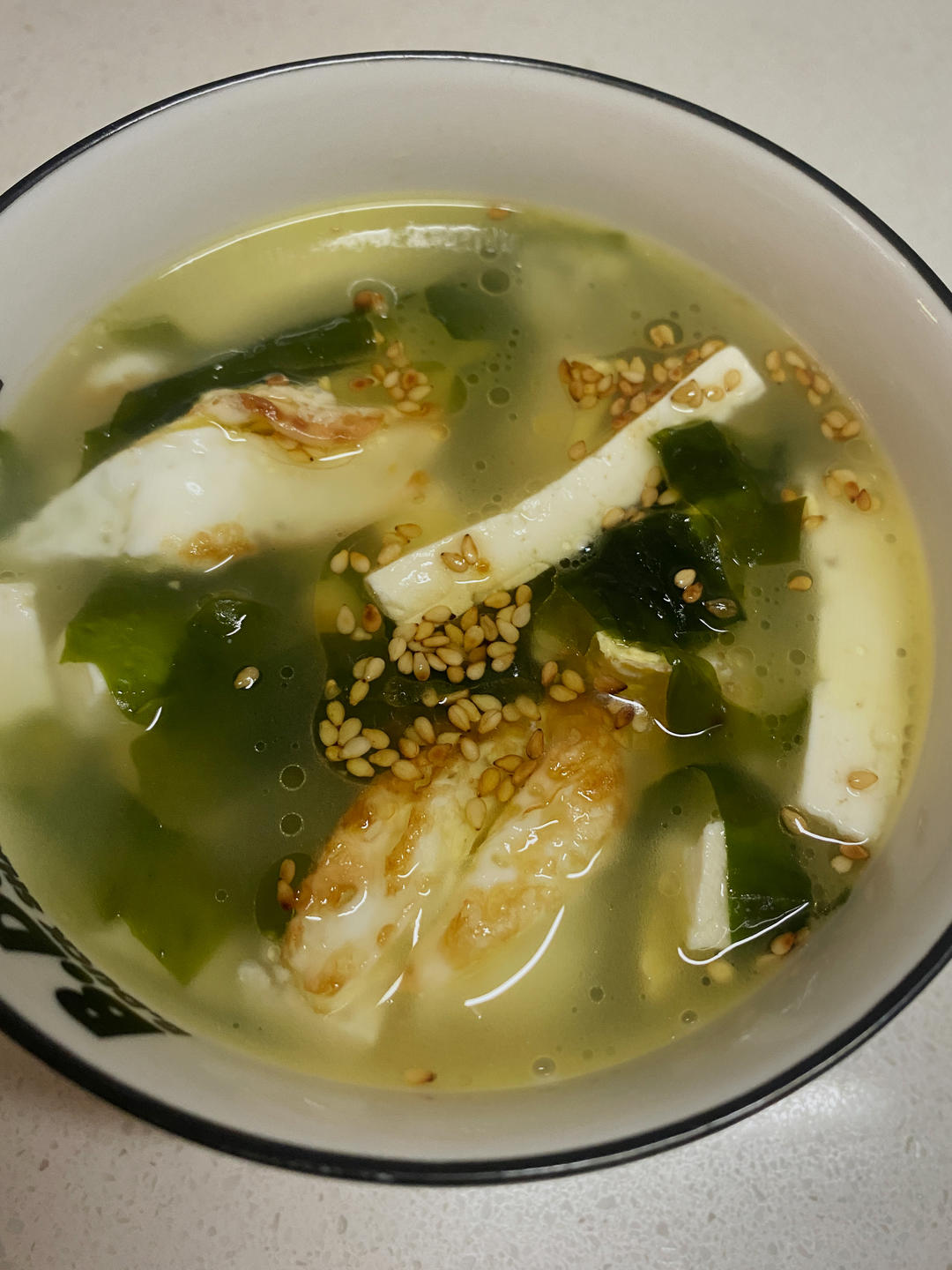 超级鲜的海带豆腐汤