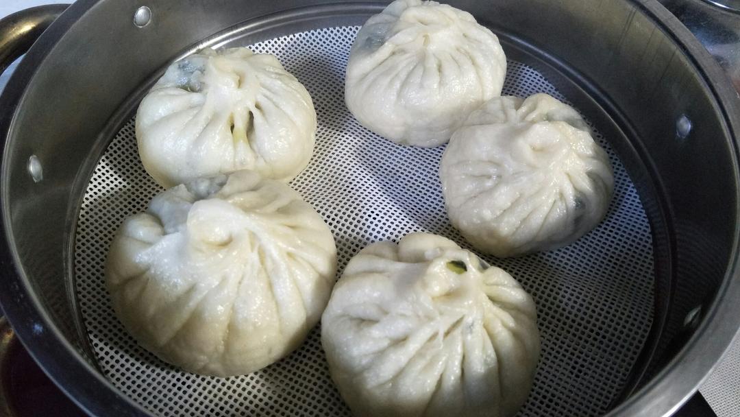 冬笋香菇菜包