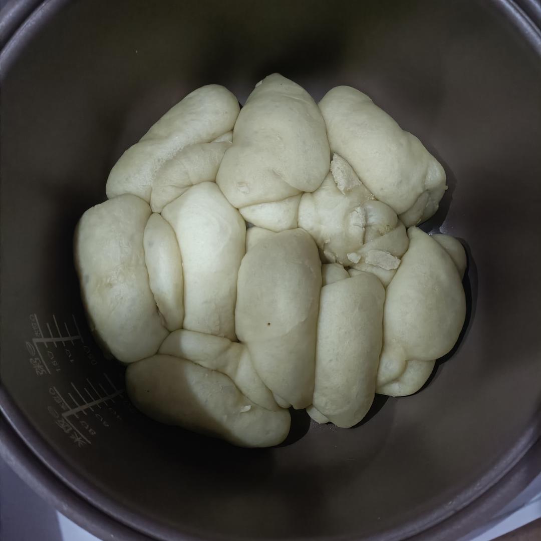 电饭煲做面包，不用黄油，不用面包机，照步骤做一定成功