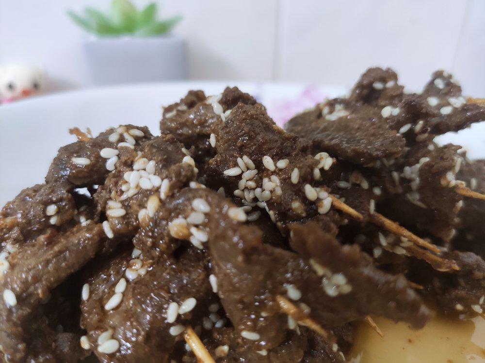 一定要做一次的牙签肉，太好吃了！