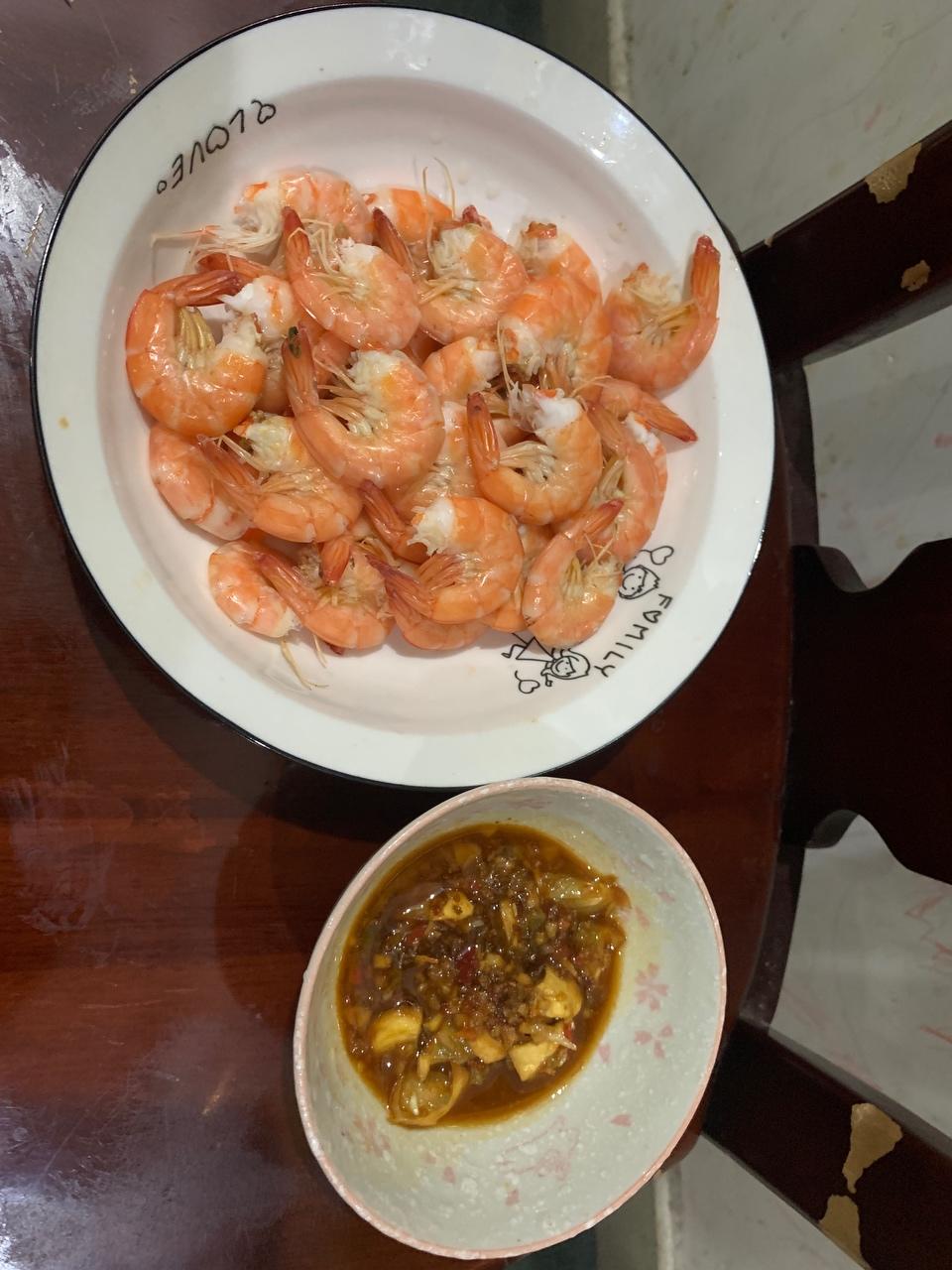 白灼虾的做法