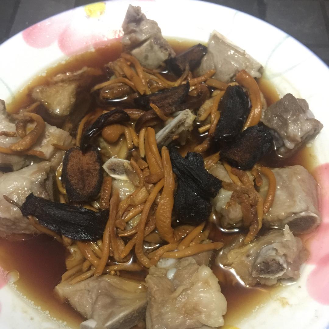 【小森妈妈菜谱】美味营养的虫草花蒸排骨