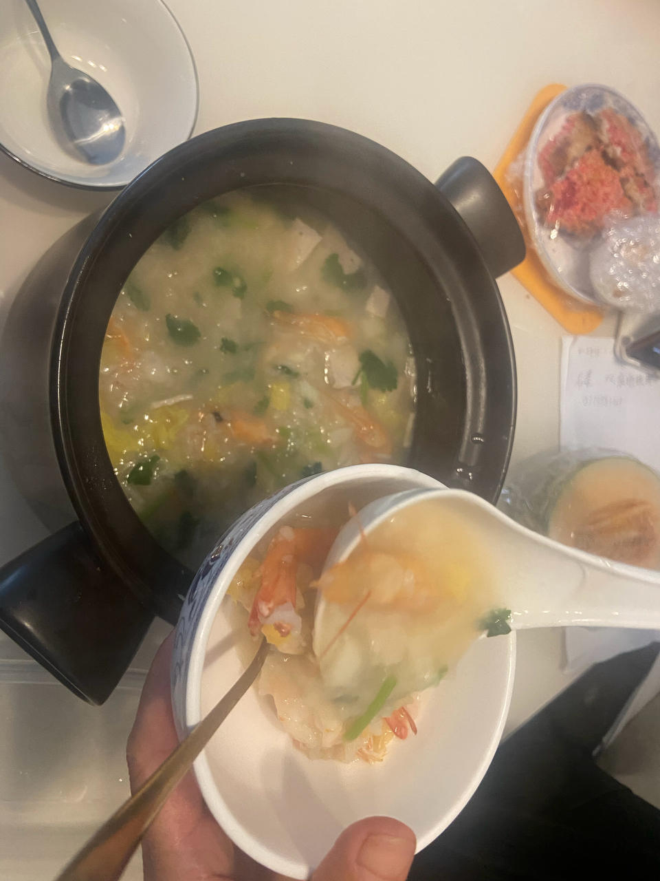 鲜虾砂锅粥