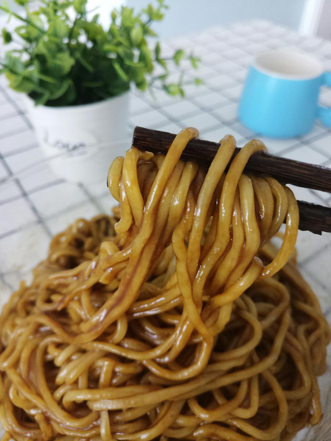 葱油拌面Spring Onion Noodles