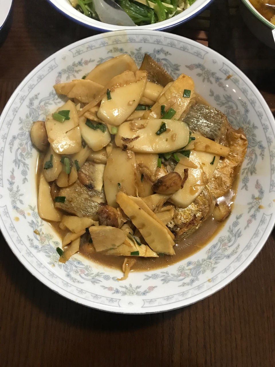 黄鱼烧年糕